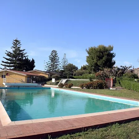 Incantevole Con Piscina Apartment Ricadi