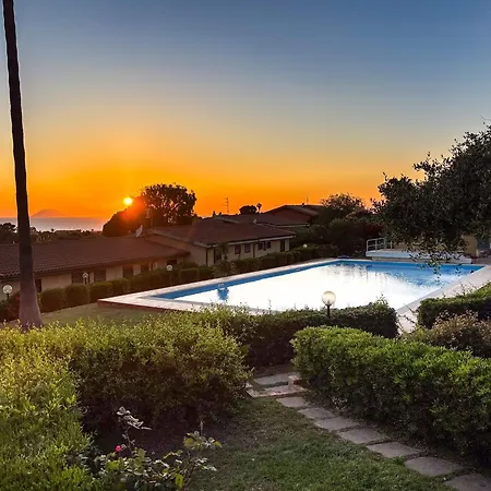 Incantevole Con Piscina Ricadi